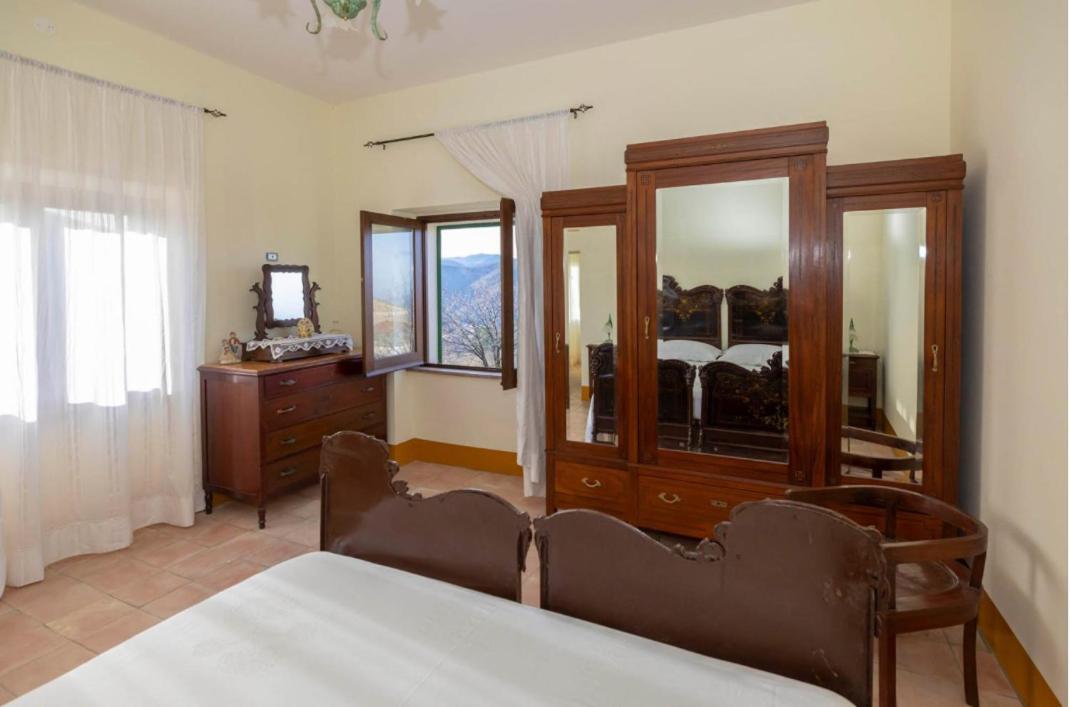 Nonna Lella Bed And Breakfast Calvanico Exterior foto